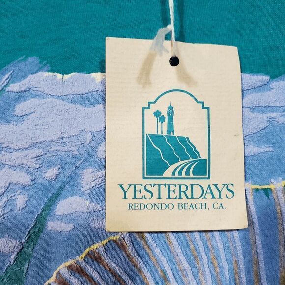 St. Thomas Shirt Mens Medium Green Graphic Fish Print Crewneck Hanes Vintage Tee - Picture 5 of 8